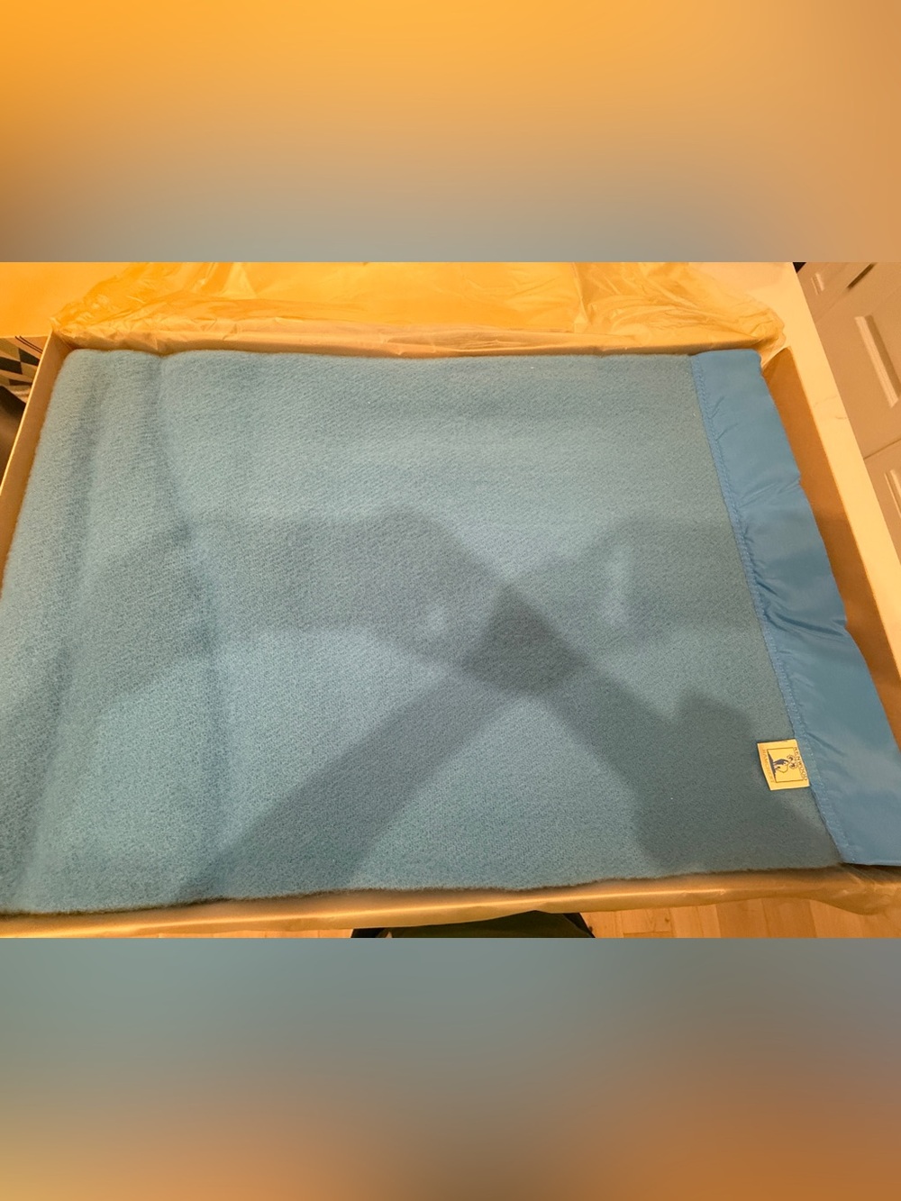 Kenwood 100% Pure New Wool Blanket Made in Canada Space Blue 71x87 NWT Mothproof